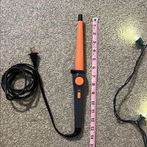 Coral, Grey & Black Curling Wand